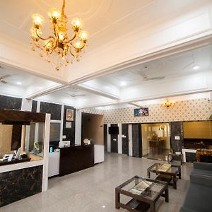 Hotel Metro Regency Inn